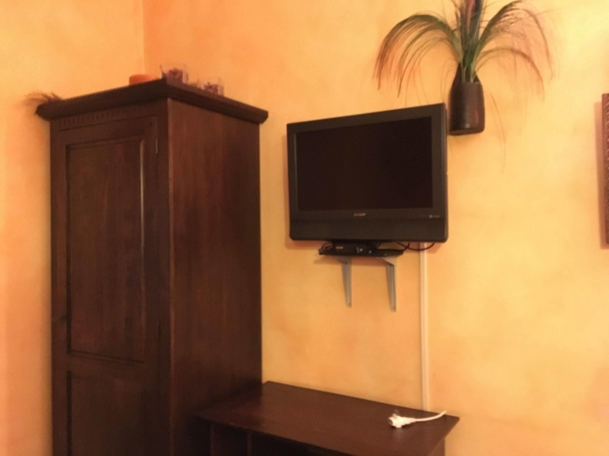 Momi Bed And Breakfast Roma Esterno foto
