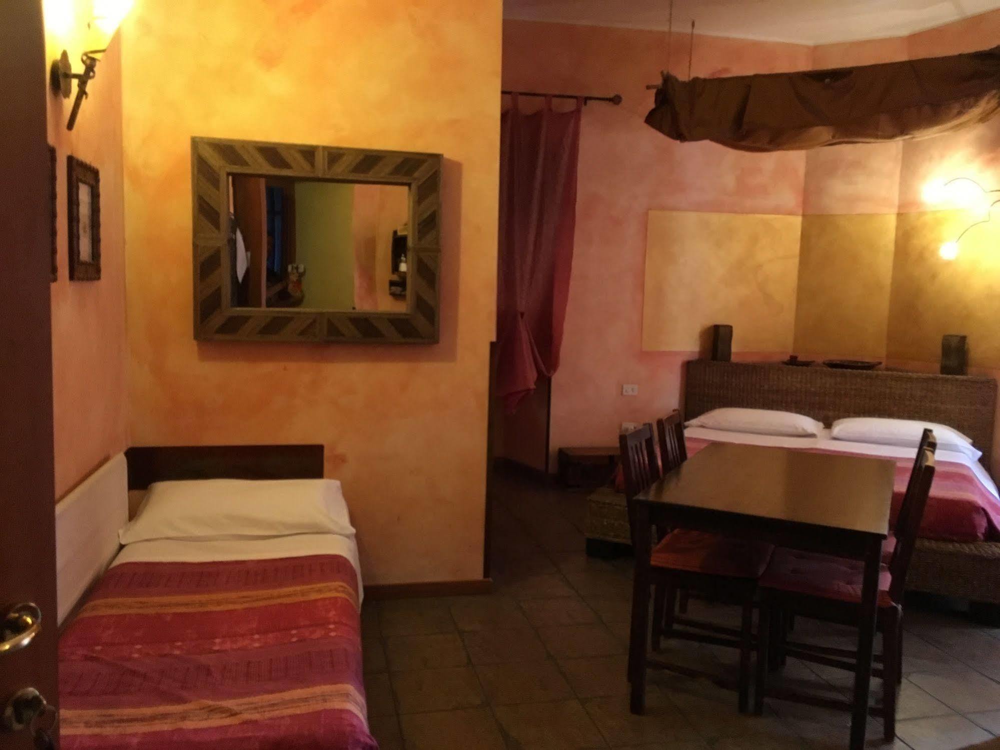 Momi Bed And Breakfast Roma Esterno foto