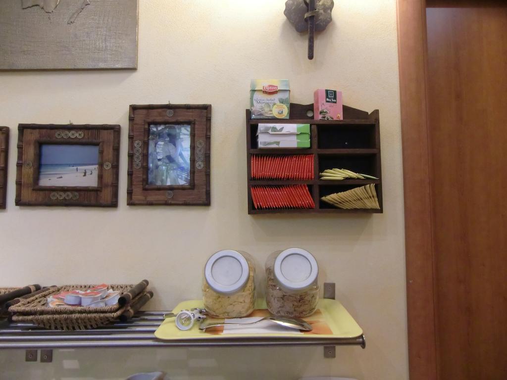 Momi Bed And Breakfast Roma Esterno foto