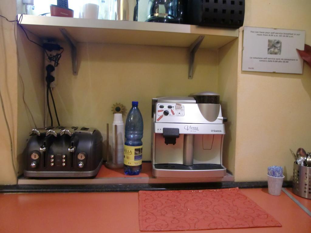 Momi Bed And Breakfast Roma Esterno foto