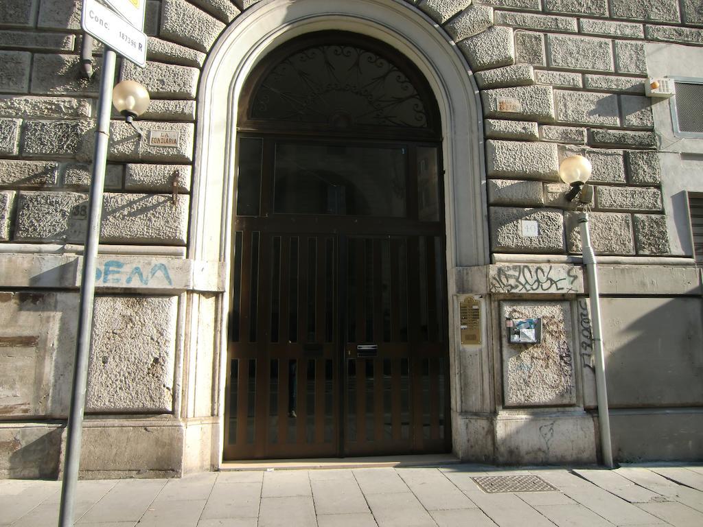 Momi Bed And Breakfast Roma Esterno foto